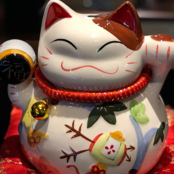 Meet your Posher, Clarissa - Picture 1 of 1